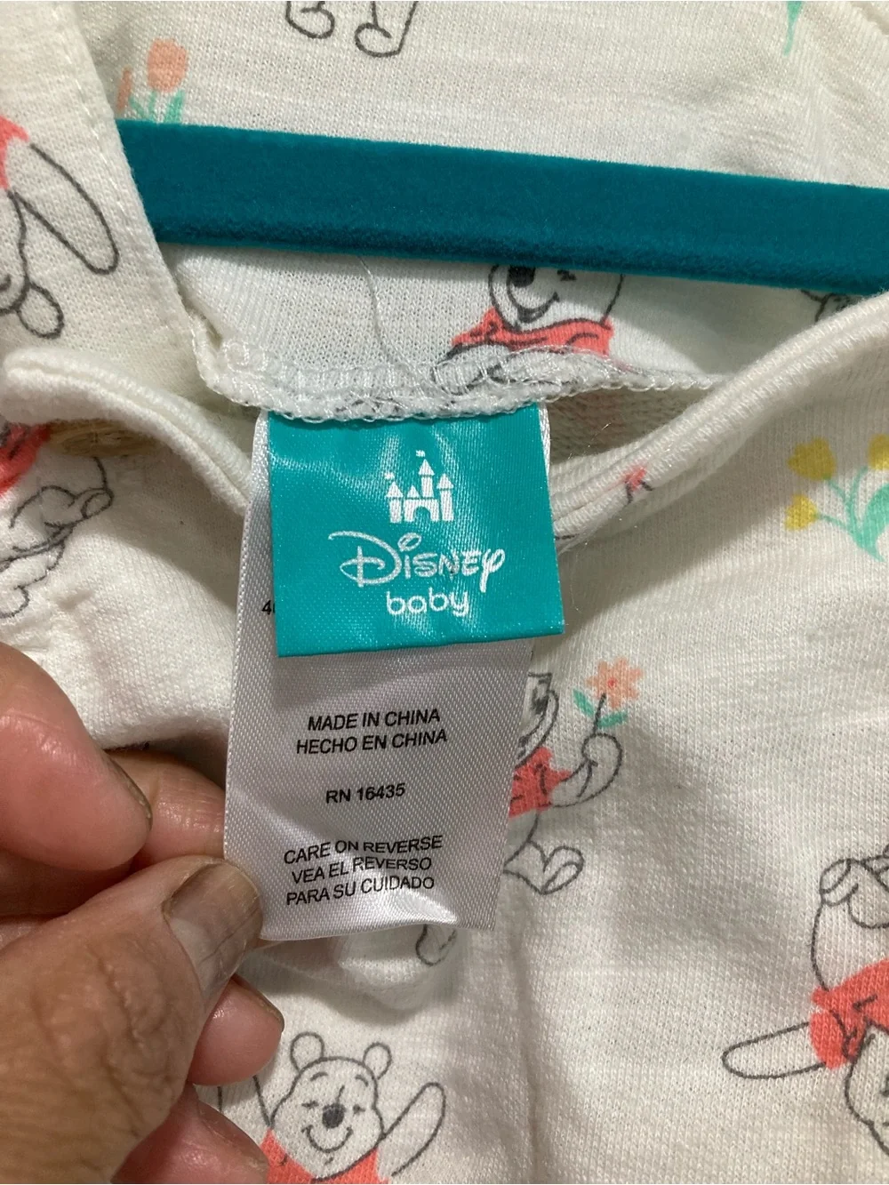 DISNEY - Winnie the Pooh outfit